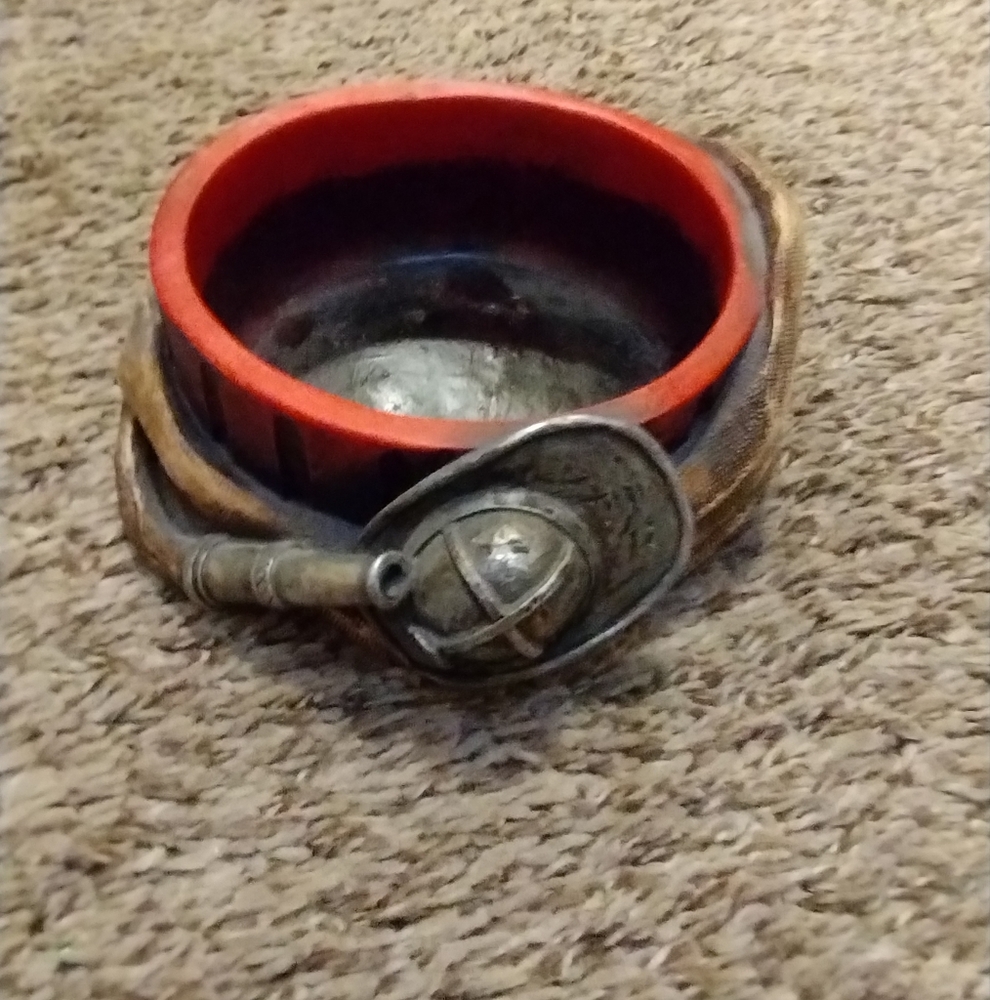 Vintage Trinket Holder, Fire Fighter Hose & Hats  Nice Condition - See P…
